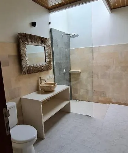 Saka Villa