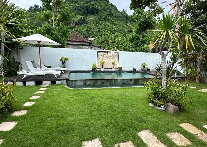 Saka Villa *