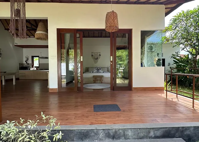 Villa Saka